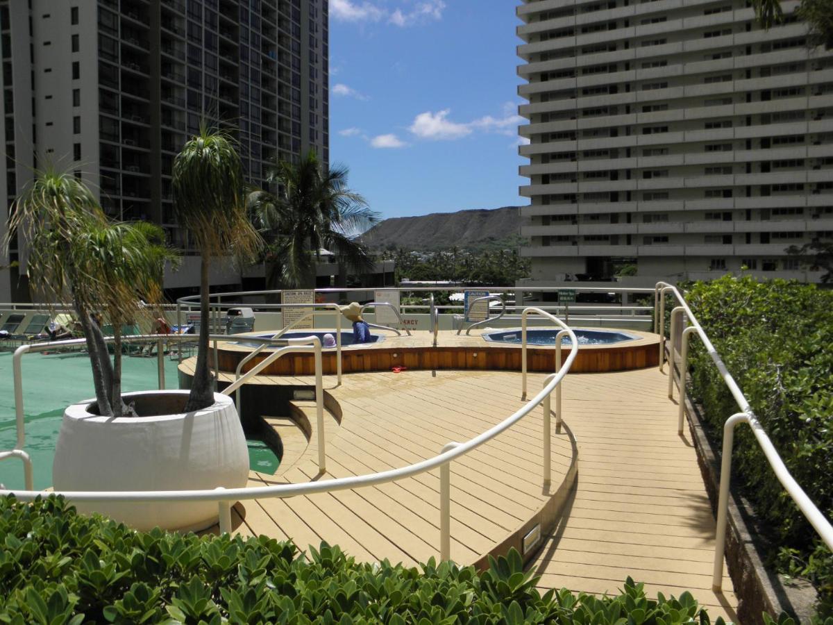 Great Ocean View Condo, Near Beach With Free Parking! ホノルル エクステリア 写真