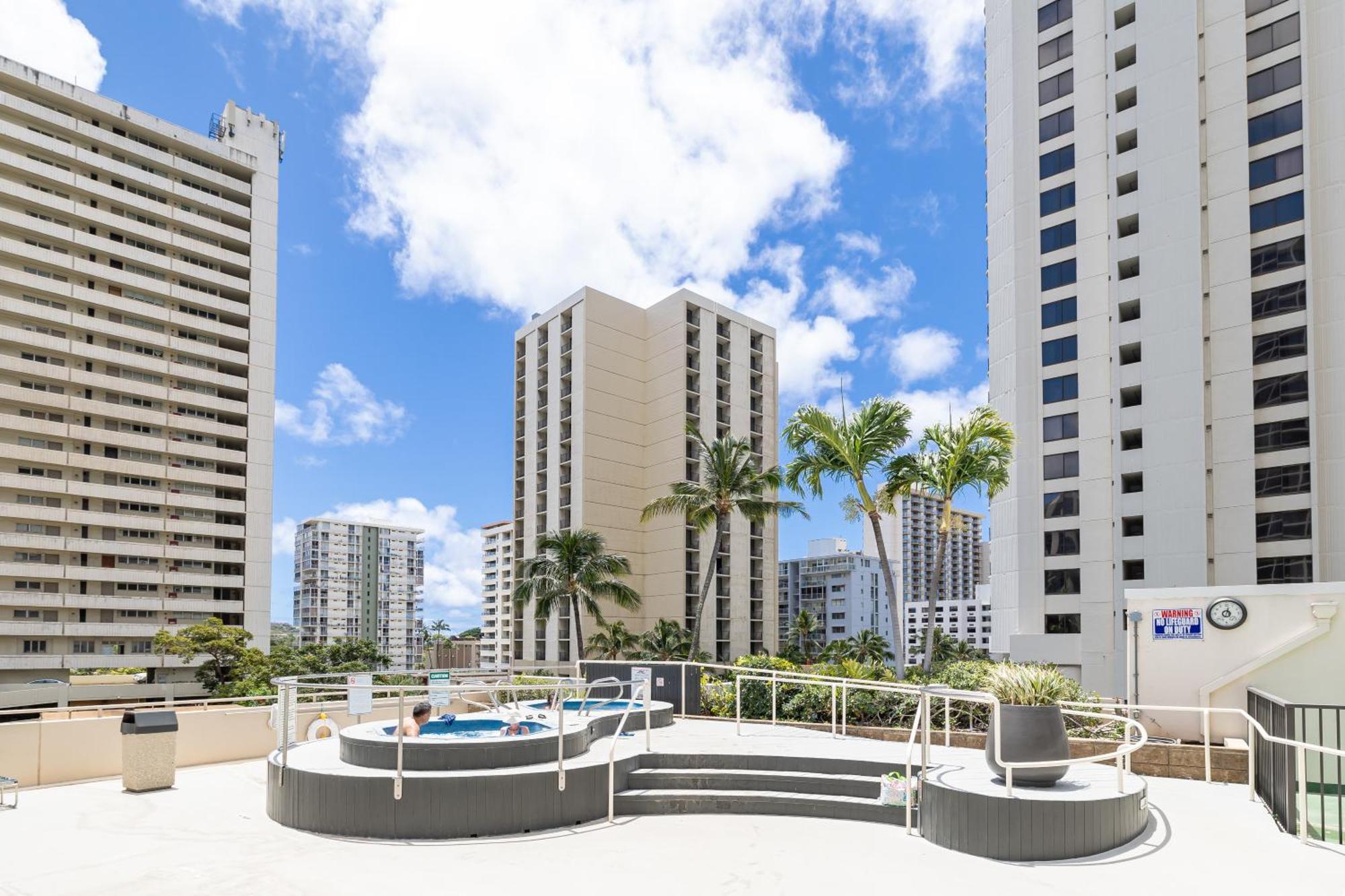 Great Ocean View Condo, Near Beach With Free Parking! ホノルル エクステリア 写真