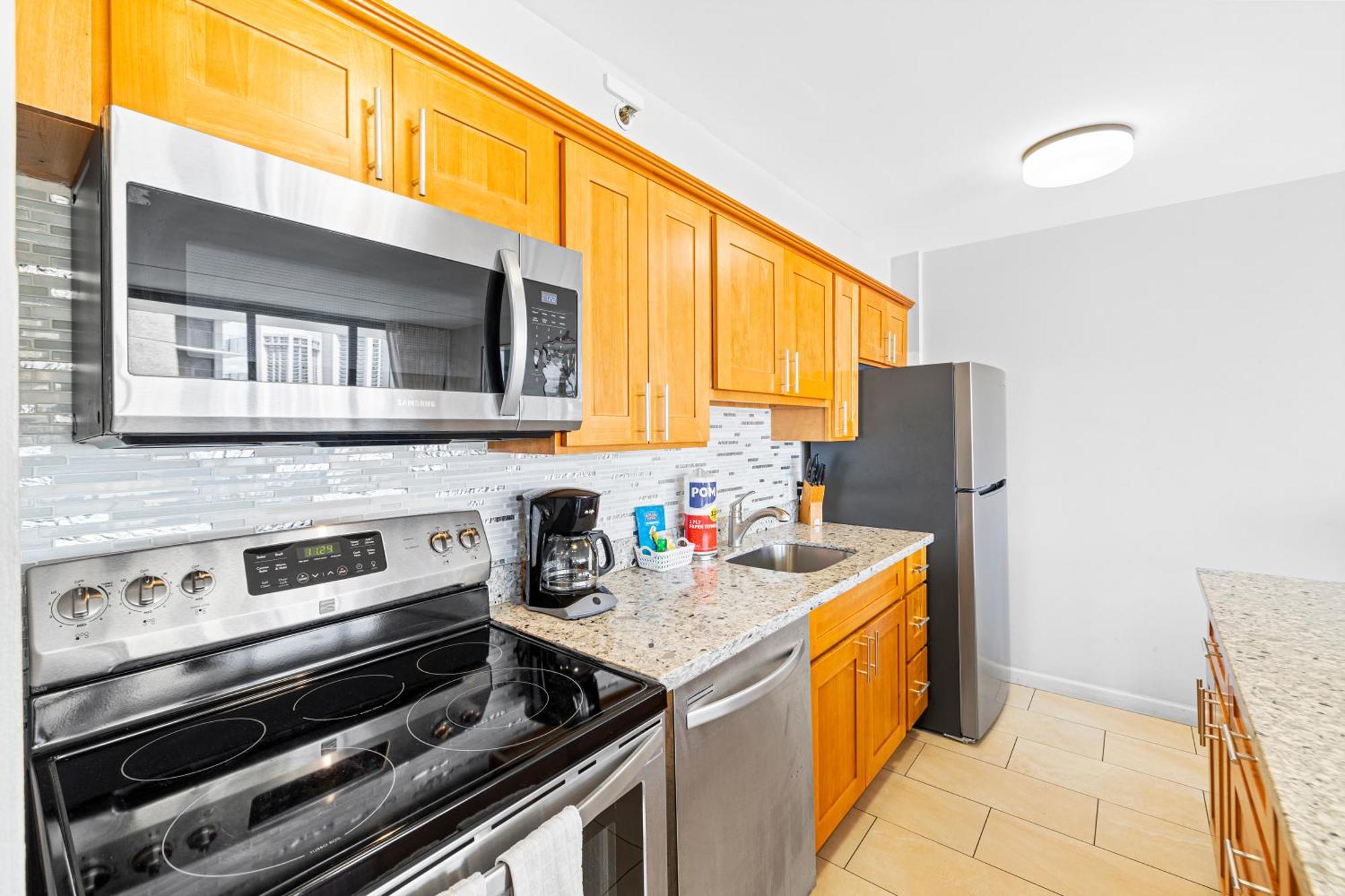 Great Ocean View Condo, Near Beach With Free Parking! ホノルル エクステリア 写真