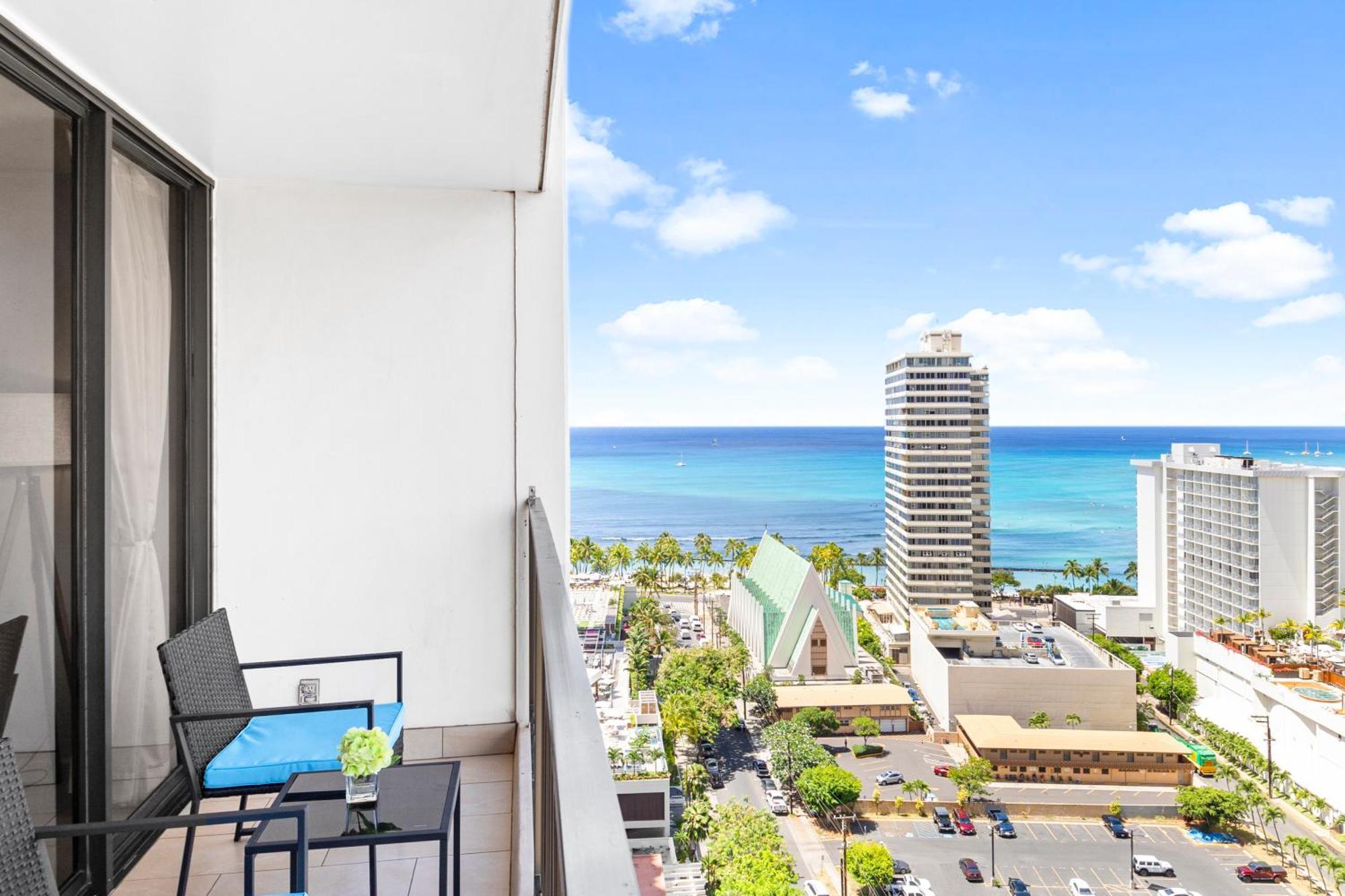 Great Ocean View Condo, Near Beach With Free Parking! ホノルル エクステリア 写真