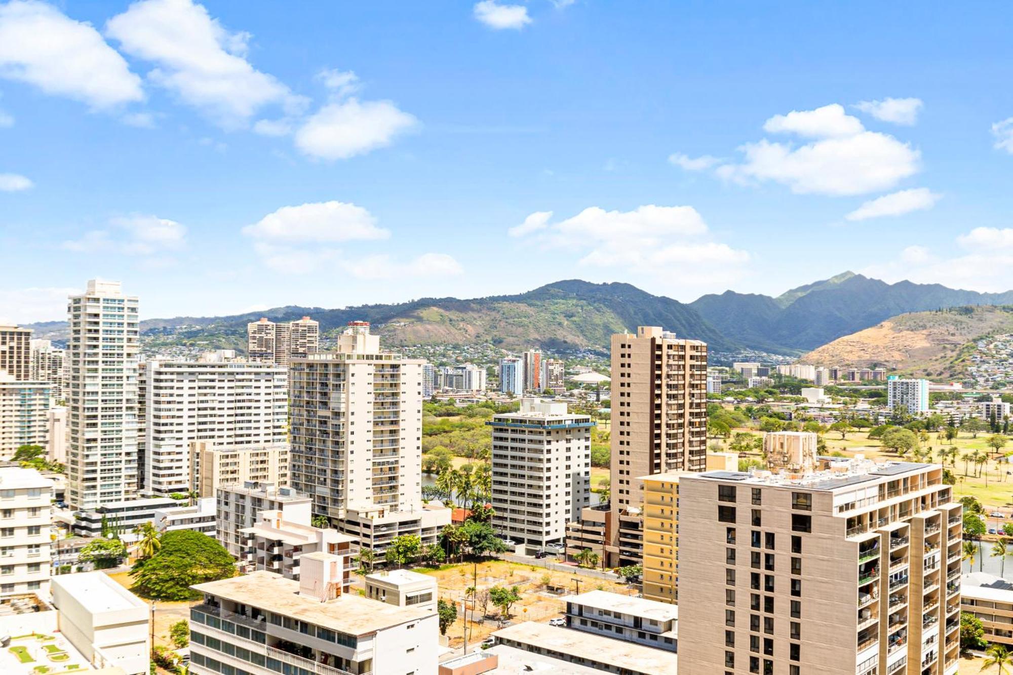 Great Ocean View Condo, Near Beach With Free Parking! ホノルル エクステリア 写真